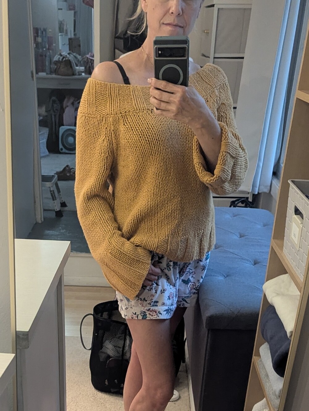Free People Womens Sweater M Gold Chunky Off The Shoulder Beachy Cottage Boho